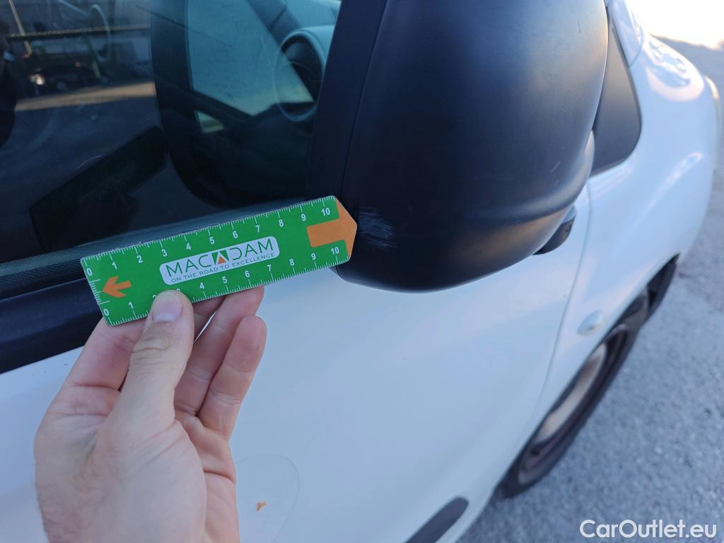  Peugeot  Partner PEUGEOT  VU 3p 2G furgón derivado de Furgón Confort L1 1.6 BlueHDi 55KW (75) #64