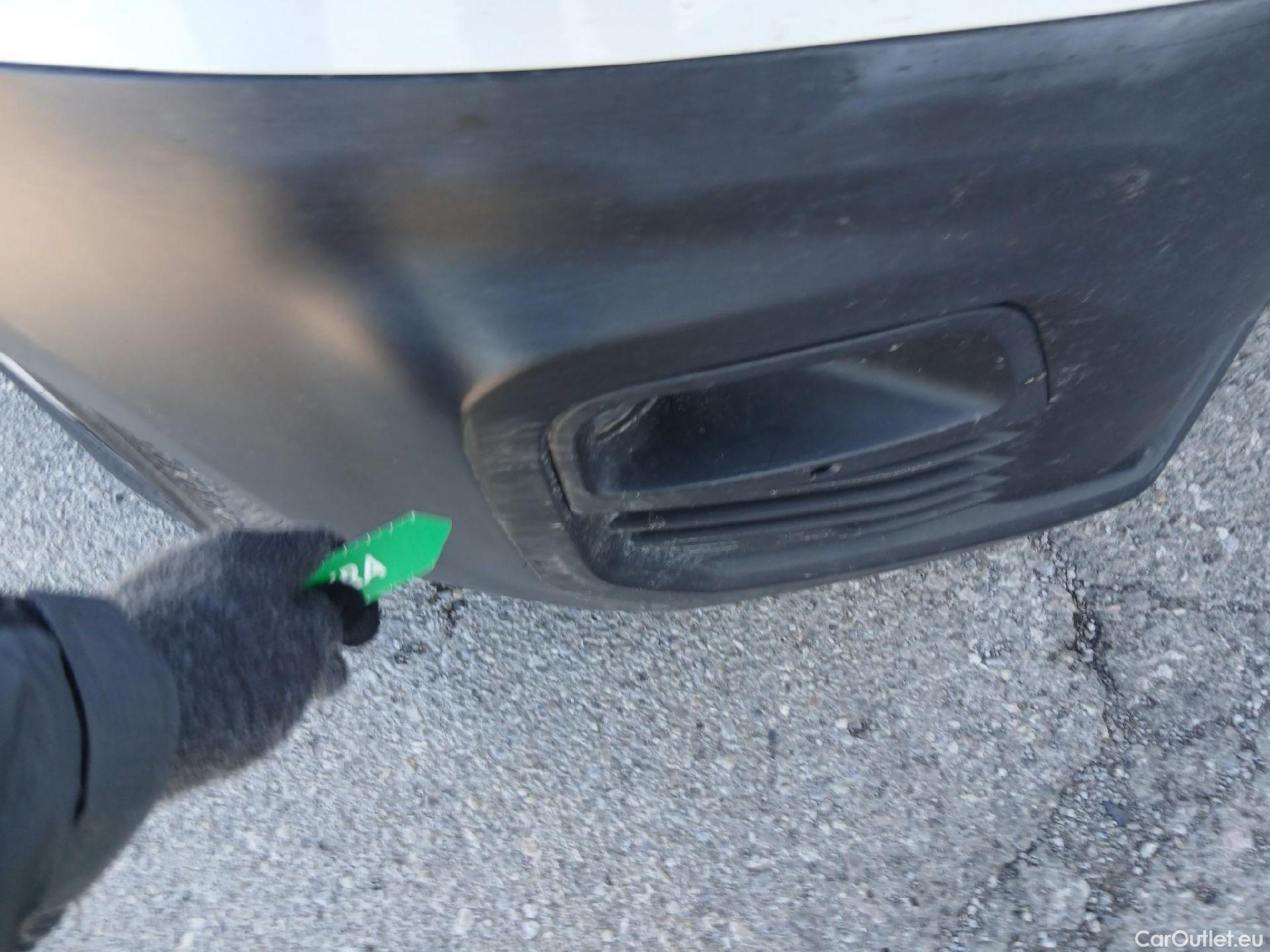  Peugeot  Partner PEUGEOT  / 2018 / 4P / furgón derivado de turismo Premium Long 1000kg BlueHDi 73kW #5