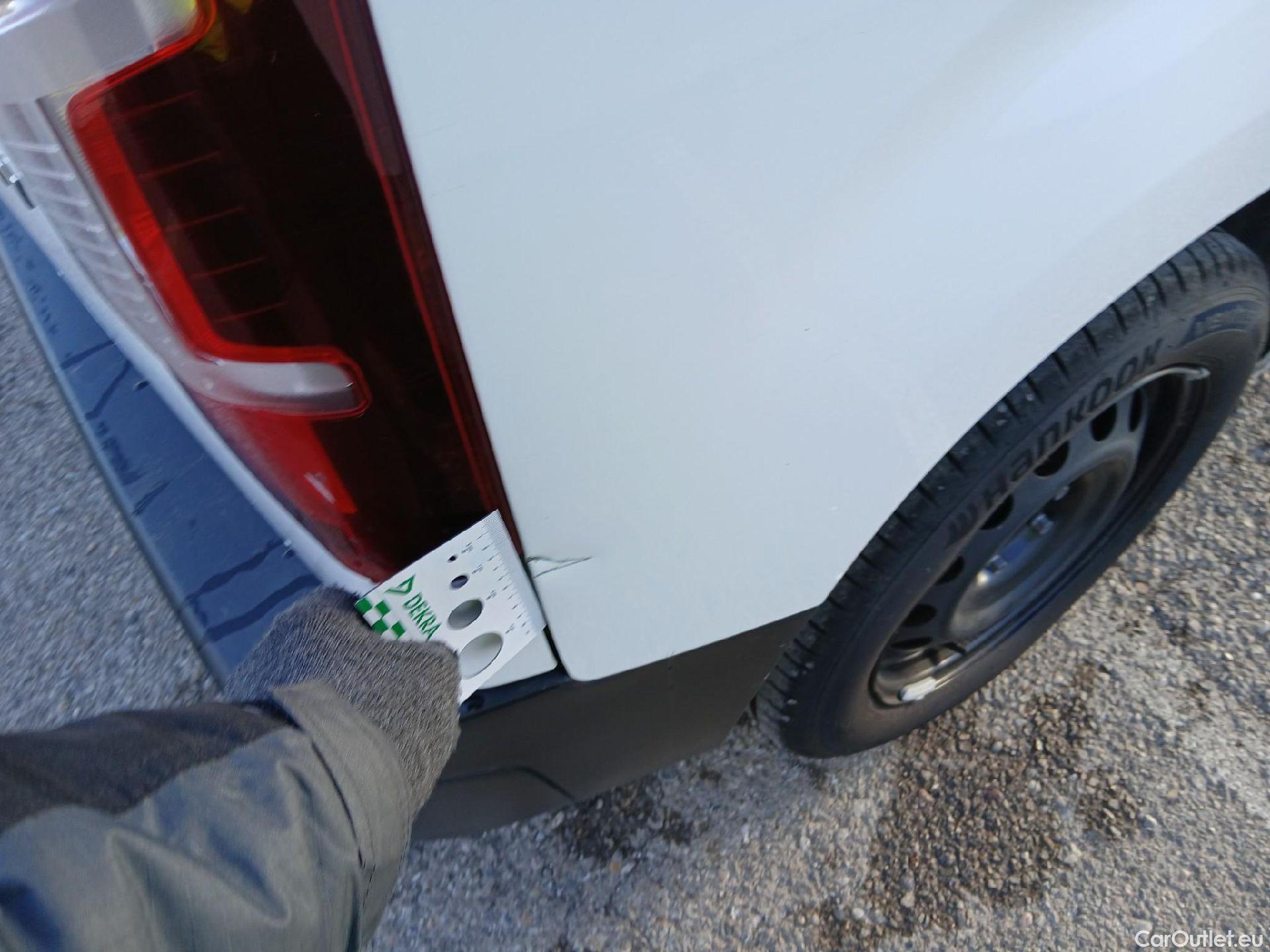  Toyota  Proace TOYOTA  City / 2020 / 4P / combi 1.5D 75kW (100CV) GX L1 #24