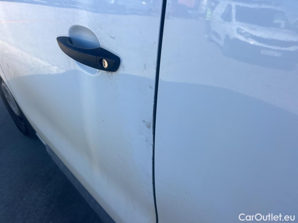  Peugeot  Expert PEUGEOT  / 2016 / 4P / furgón Furgón Premium 1.5 BlueHDi 100 Standard (AC) #22