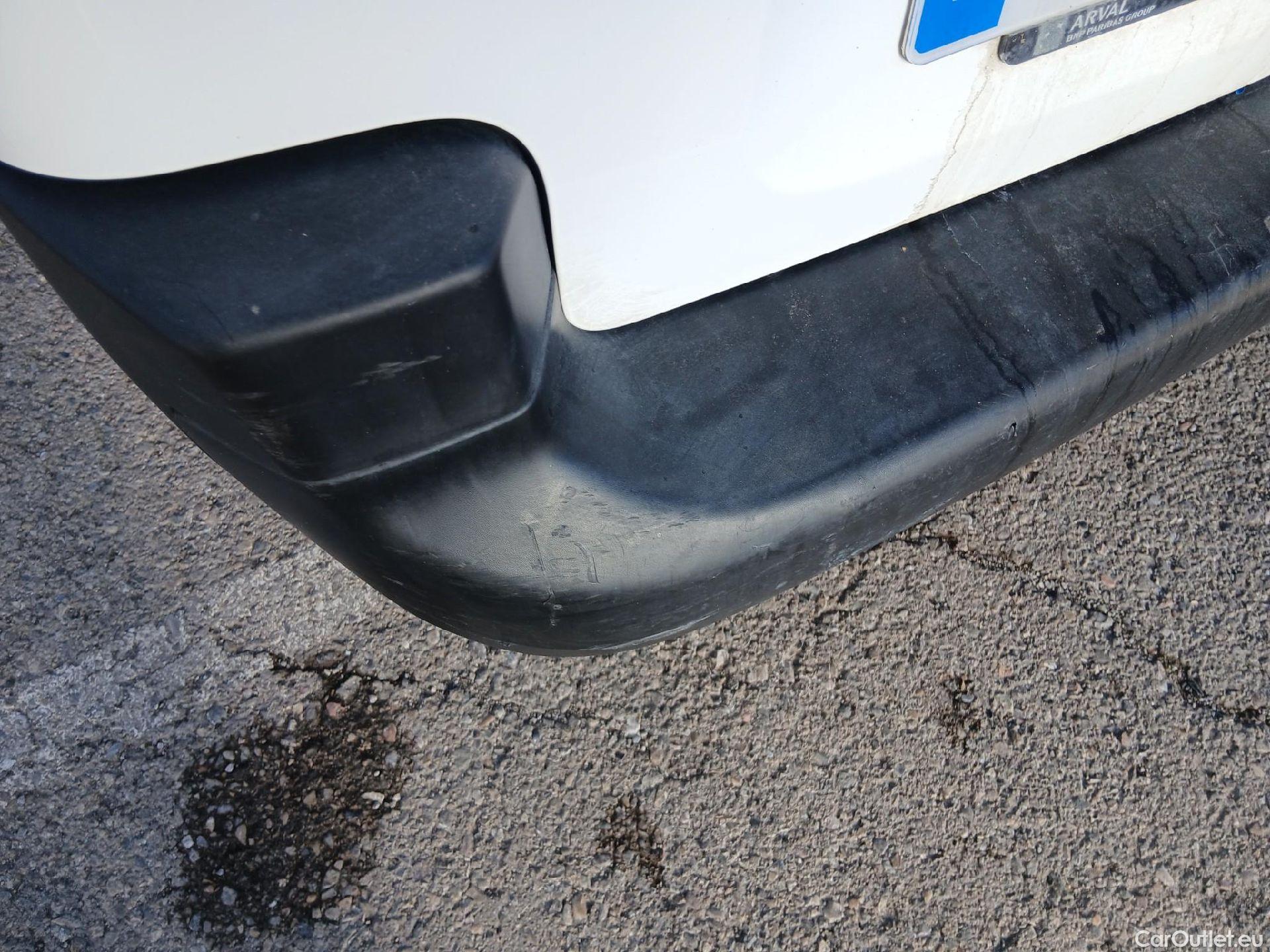  Peugeot  Partner PEUGEOT  / 2018 / 4P / furgón derivado de turismo Premium Long 1000kg BlueHDi 73kW #19