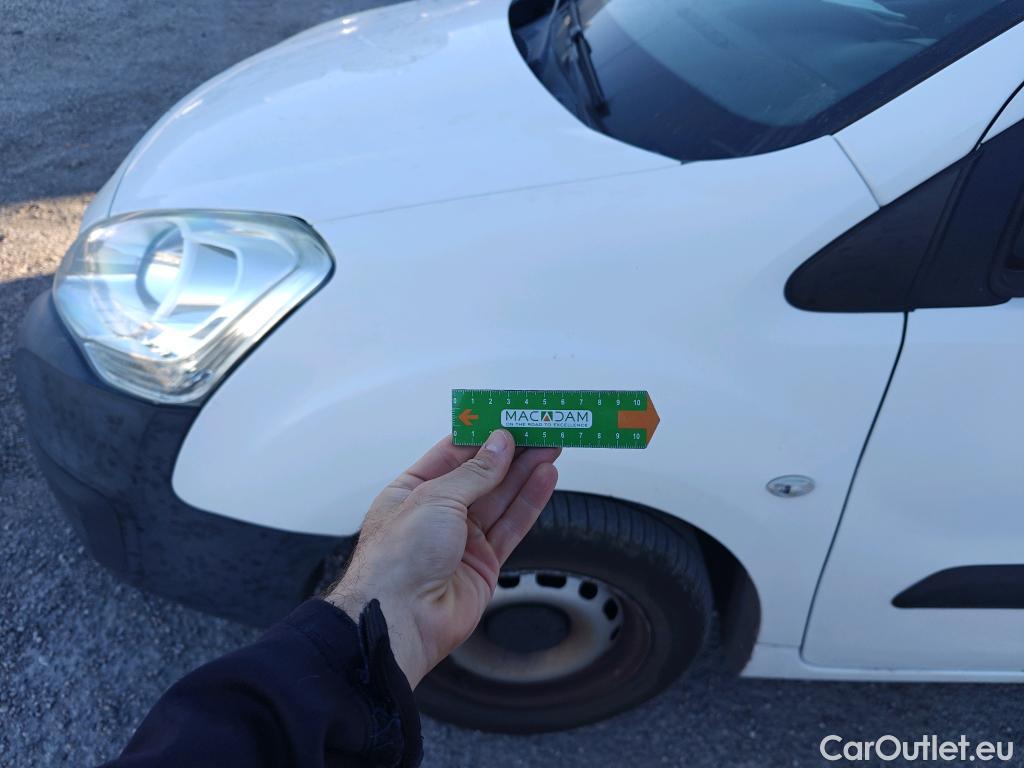  Peugeot  Partner PEUGEOT  VU 3p 2G furgón derivado de Furgón Confort L1 1.6 BlueHDi 55KW (75) #70