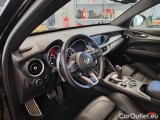  Alfa Romeo   STELVIO ALFA ROMEO / 2017 / 5P / SUV 2.2 TURBO DIESEL 210CV VELOCE AT8 Q4 #3