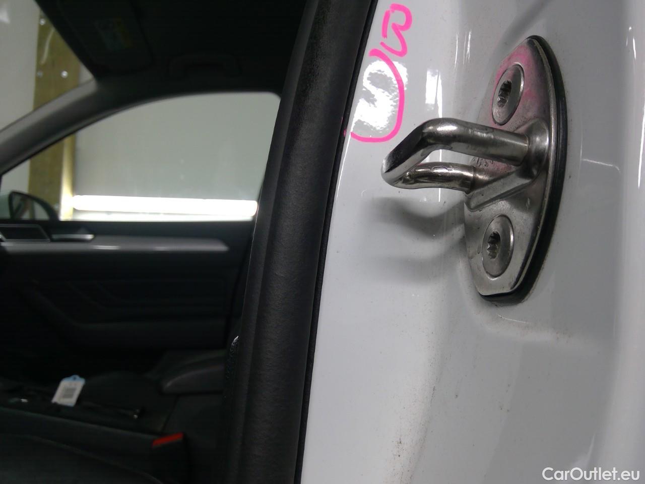  Volkswagen  Passat  Sp.Combi GTE #7