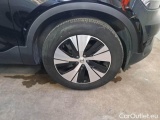  Volvo  XC 40 VOLVO XC40 / 2017 / 5P / SUV T3 AUTOMATICO MOMENTUM PRO #17