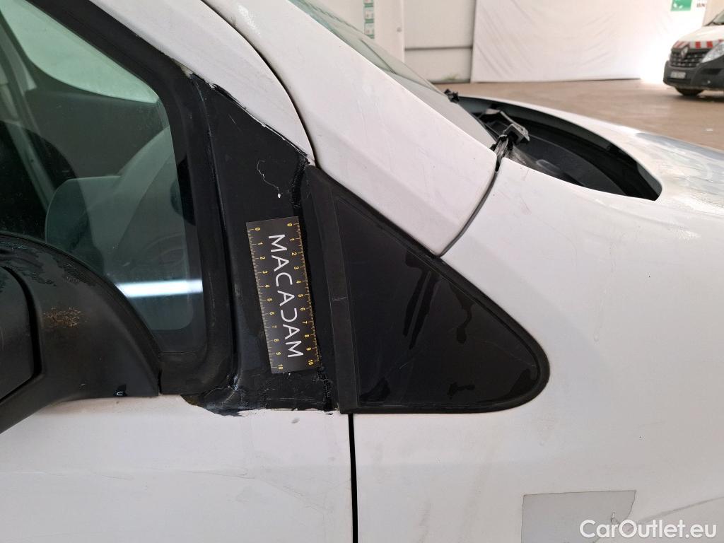  Citroen  Berlingo  Fourgon Confort L1 (Court) 1.6 BlueHDi 100CV BVM5 E6 #14