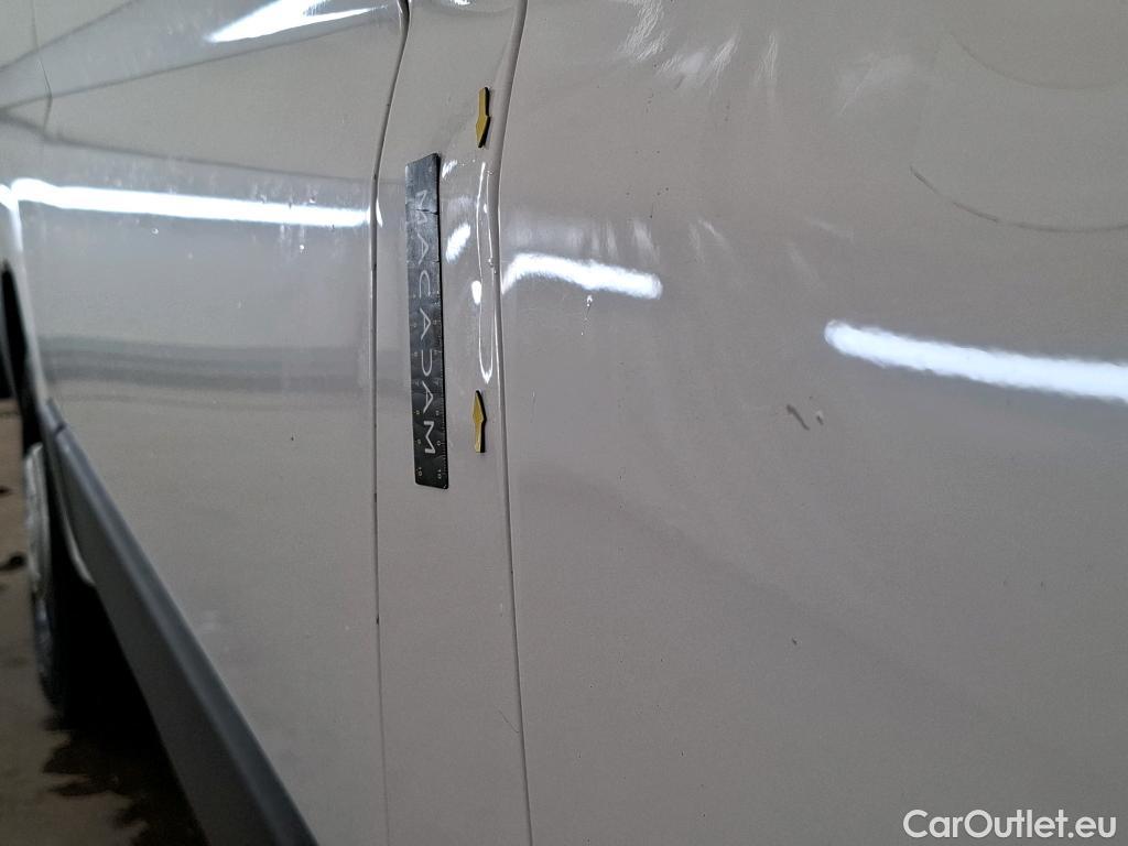  Citroen  Jumper  Fourgon Grand Volume 33 L2H2 Club BlueHDi 140 Start&Stop 140CV BVM6 #36