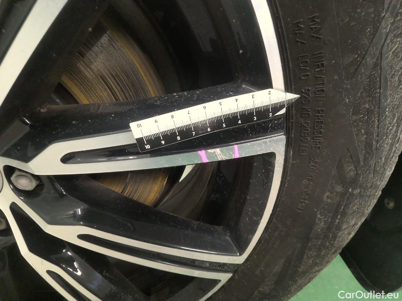  Volvo  XC60  T8 390 AWD Ins. Rech. Aut #30