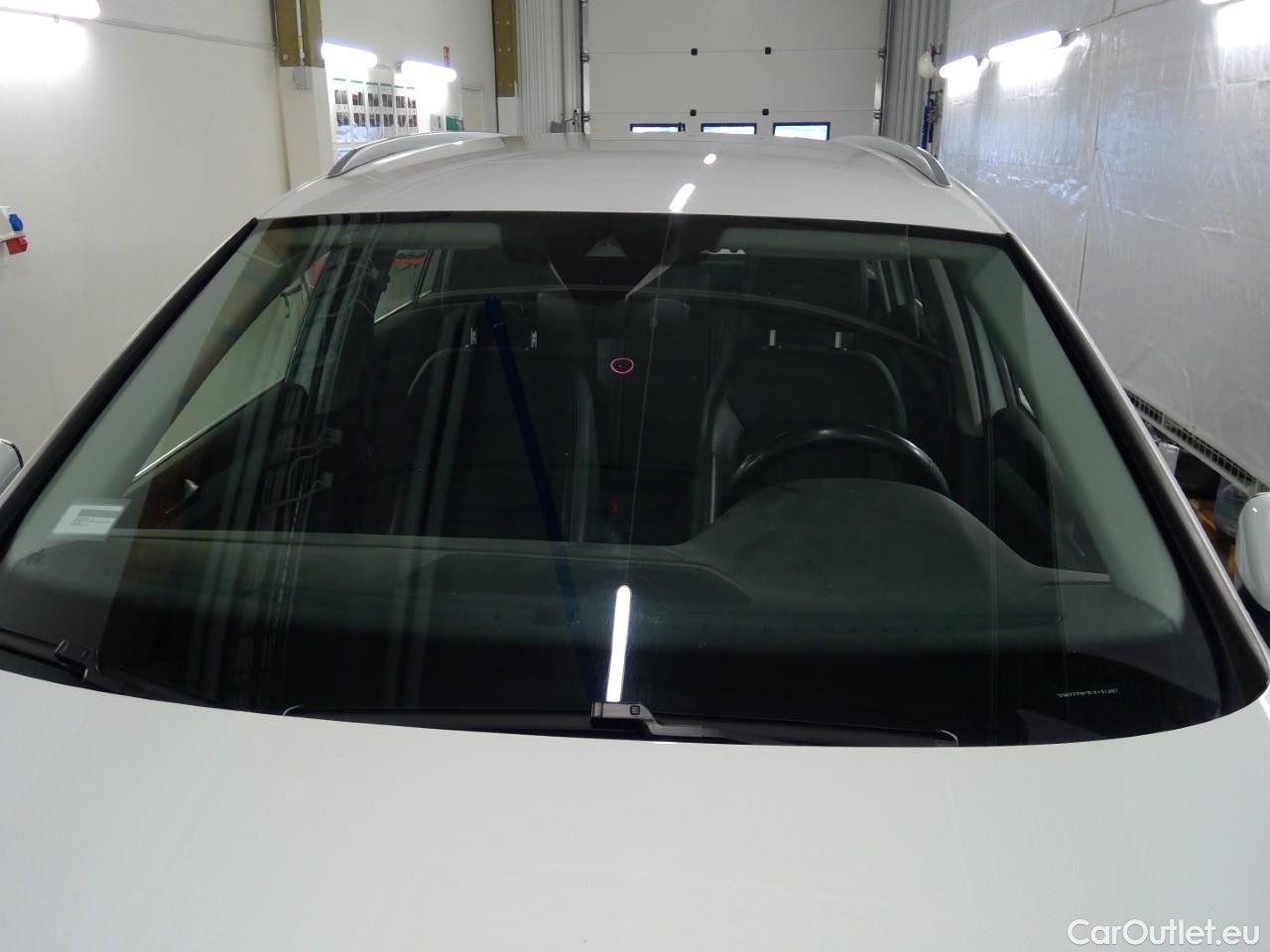  Volkswagen  Passat  Sp.Combi GTE #33