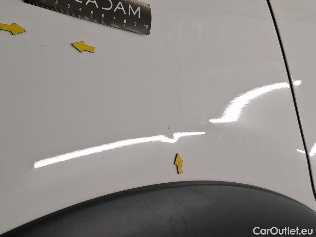  Citroen  C3 CITROEN  Société VU 5p Berline BlueHDi 100 SandS BVM Feel Nav #16