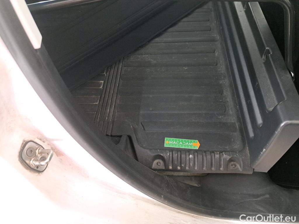  Peugeot  208  Affaire Premium 1.6 HDi 75CV BVM5 E6 #18