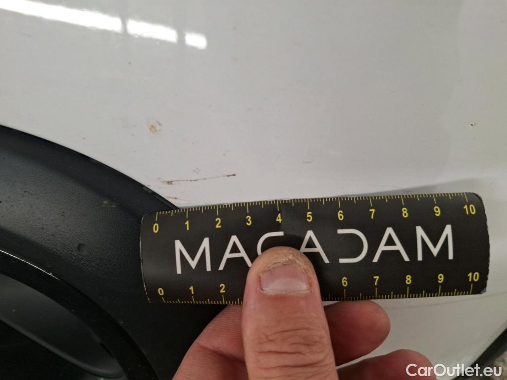  Citroen  C3 CITROEN  Société VU 5p Berline BlueHDi 100 SandS BVM Feel Nav #28