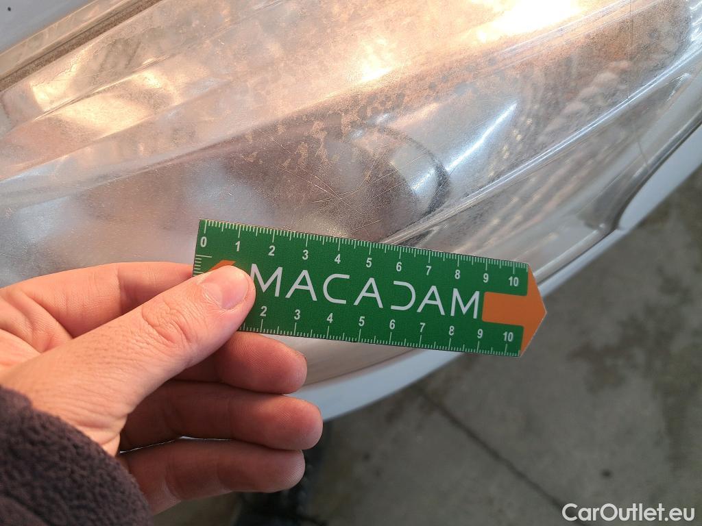  Peugeot  208  Affaire Premium 1.6 HDi 75CV BVM5 E6 #23