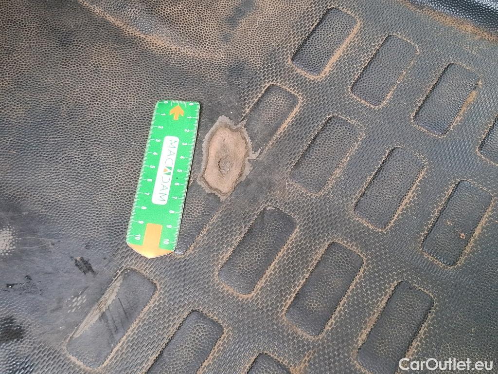  Citroen  Jumpy  Fourgon Club M 1.5 BlueHDi 100CV BVM6 E6dT #39