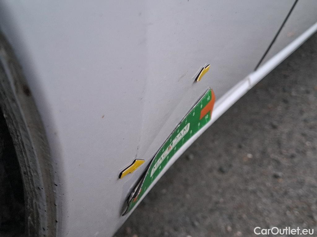  Mercedes  Sprinter MERCEDES-BENZ  / 2018 / 4P / Fourgon tôlé 317 FG 37 3,5t PRO Prop Léger #24