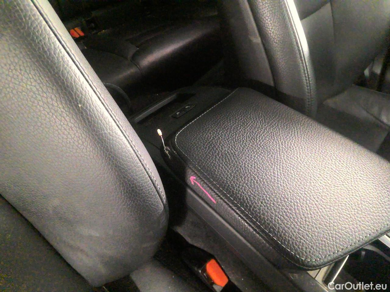  Volvo  XC60  T8 390 AWD Ins. Rech. Aut #47