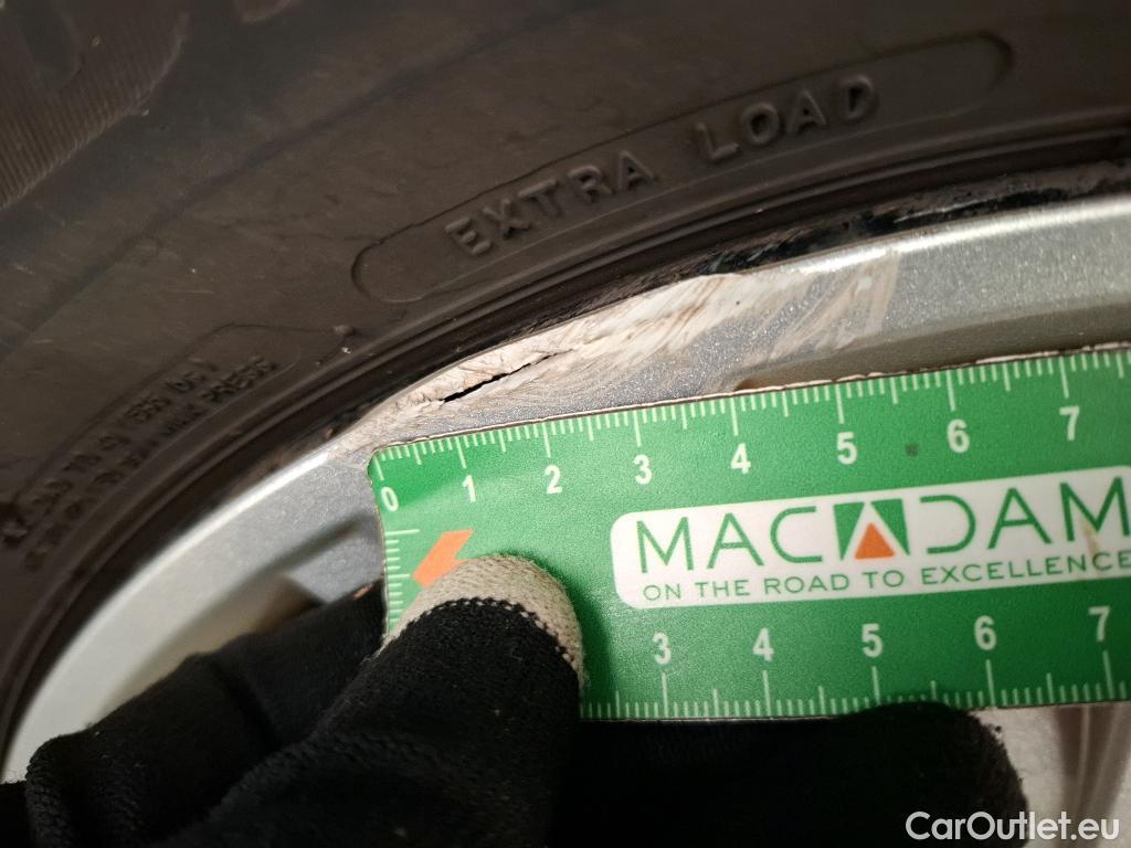  Land Rover  Discovery FORD Transit Connect / 2013 / 5P / Fourgonnette 1.5EcoBlue 100 L2 cab. approf. Trend #9