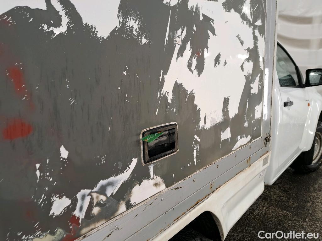  Isuzu  D-Max ISUZU  SC VU 2p Pick-up SATELLITE 4x4 1,9 - clim man #13