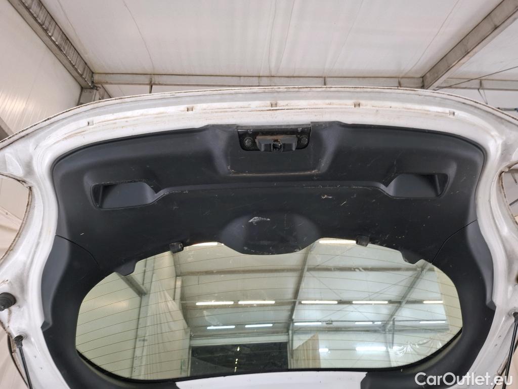  Peugeot  208 PEUGEOT  Affaire / 2015 / 5P / Berline BlueHDi 100 S&S PREMIUM PACK #9