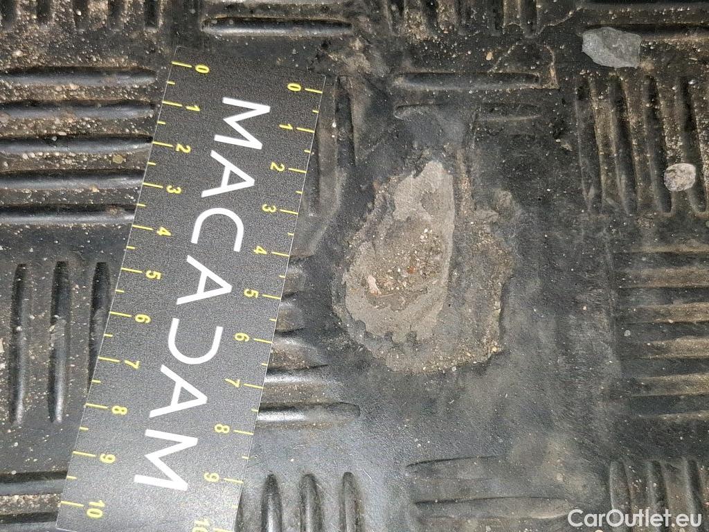  Renault  Trafic  Furgon Grand Confort L1H1 1200 1.6 dCi 125CV BVM6 E6 #4