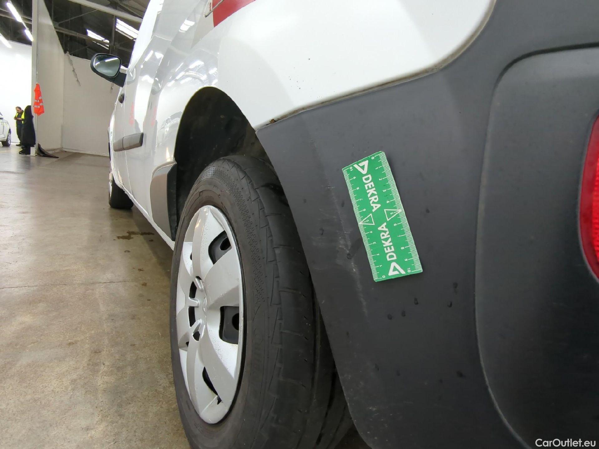  Renault  Kangoo  II Express Maxi Extra (Série Spéciale) 1.5 dCi 95CV BVM6 E6dT #34