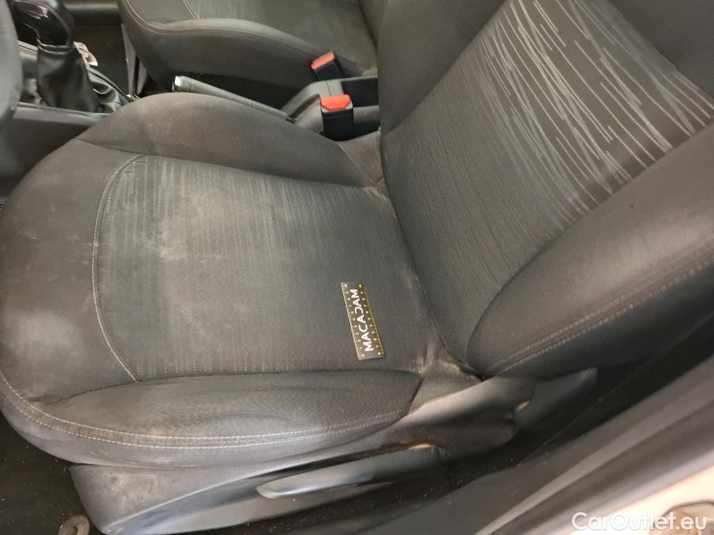  Peugeot  208 PEUGEOT  Affaire / 2015 / 5P / Berline BlueHDi 100 S&S PREMIUM PACK #23