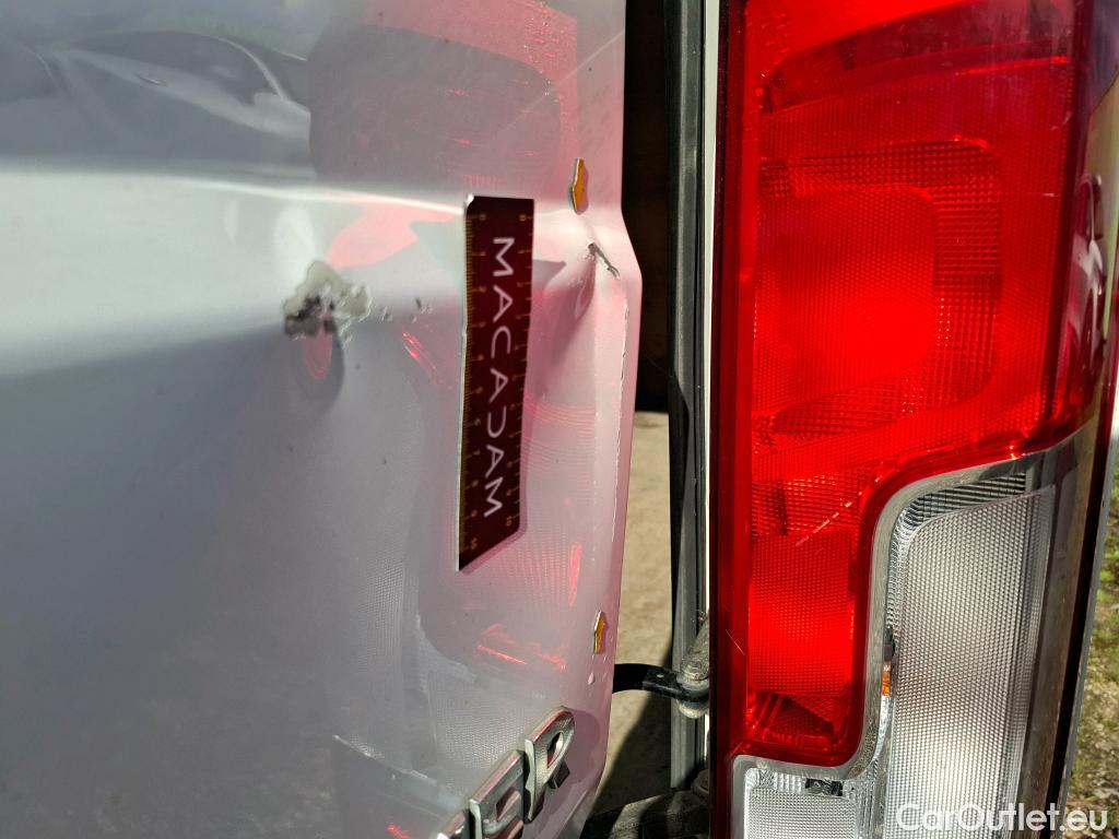  Peugeot  Boxer PEUGEOT  / 2014 / 4P / Fourgon tôlé BlueHDi S&S 120 PREMIUM 335 L2H2 #17