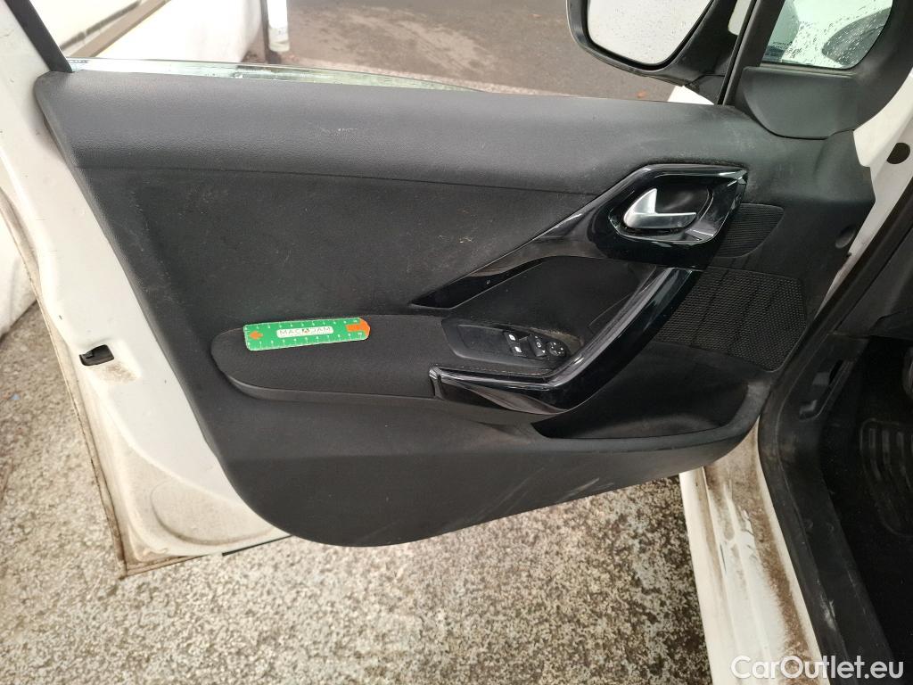  Peugeot  208  Affaire Premium 1.5 HDi 100CV BVM5 E6dT #18