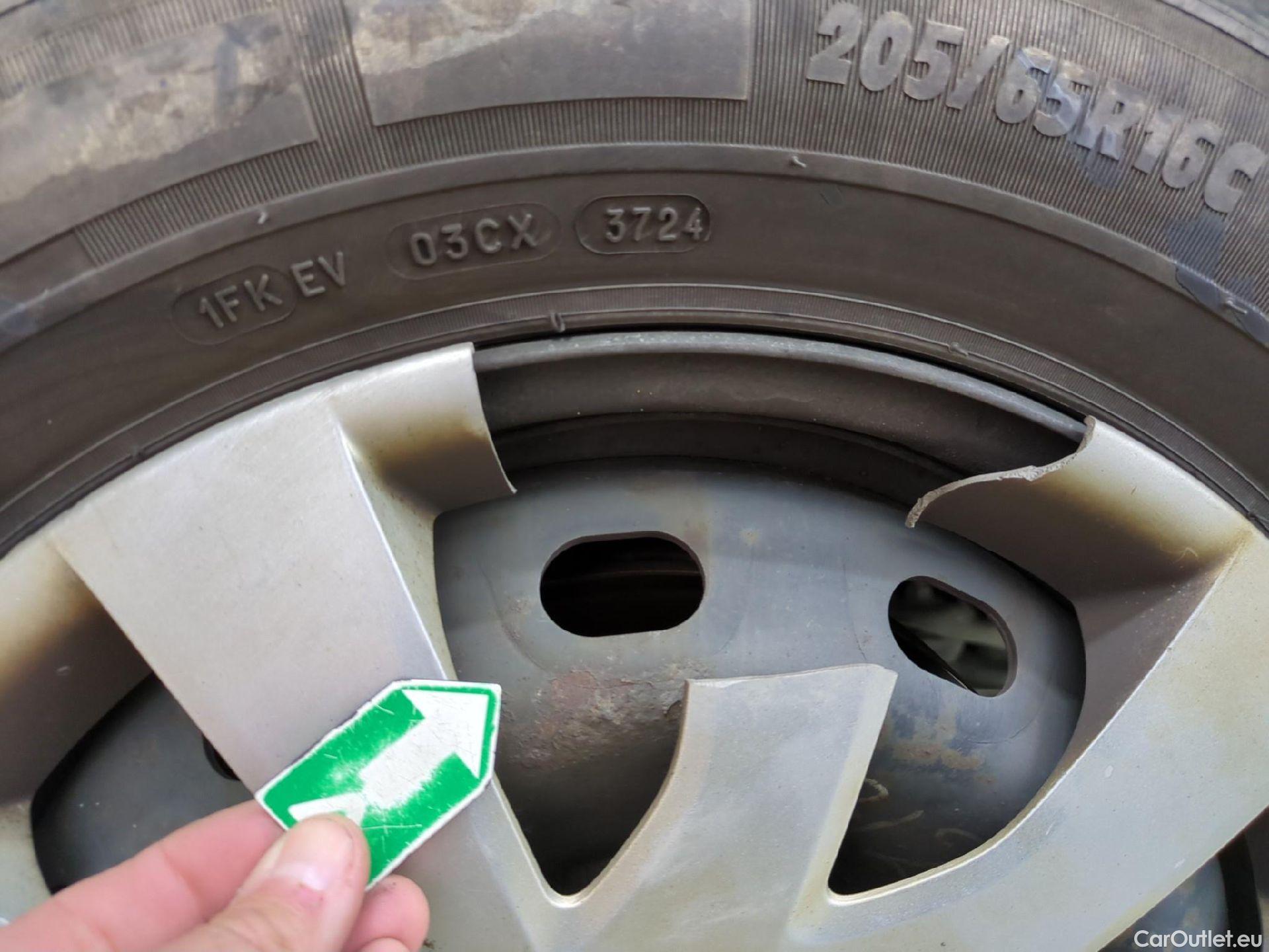  Renault  Trafic RENAULT  / 2019 / 4P / Fourgon tole NV FG GCF L1H1 1200 dCi 120 S&S #3