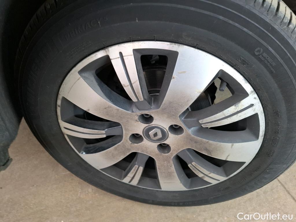  Renault  Captur  Business 0.9 TCe 90CV BVM5 E6 / TRANSFO VP VF #28