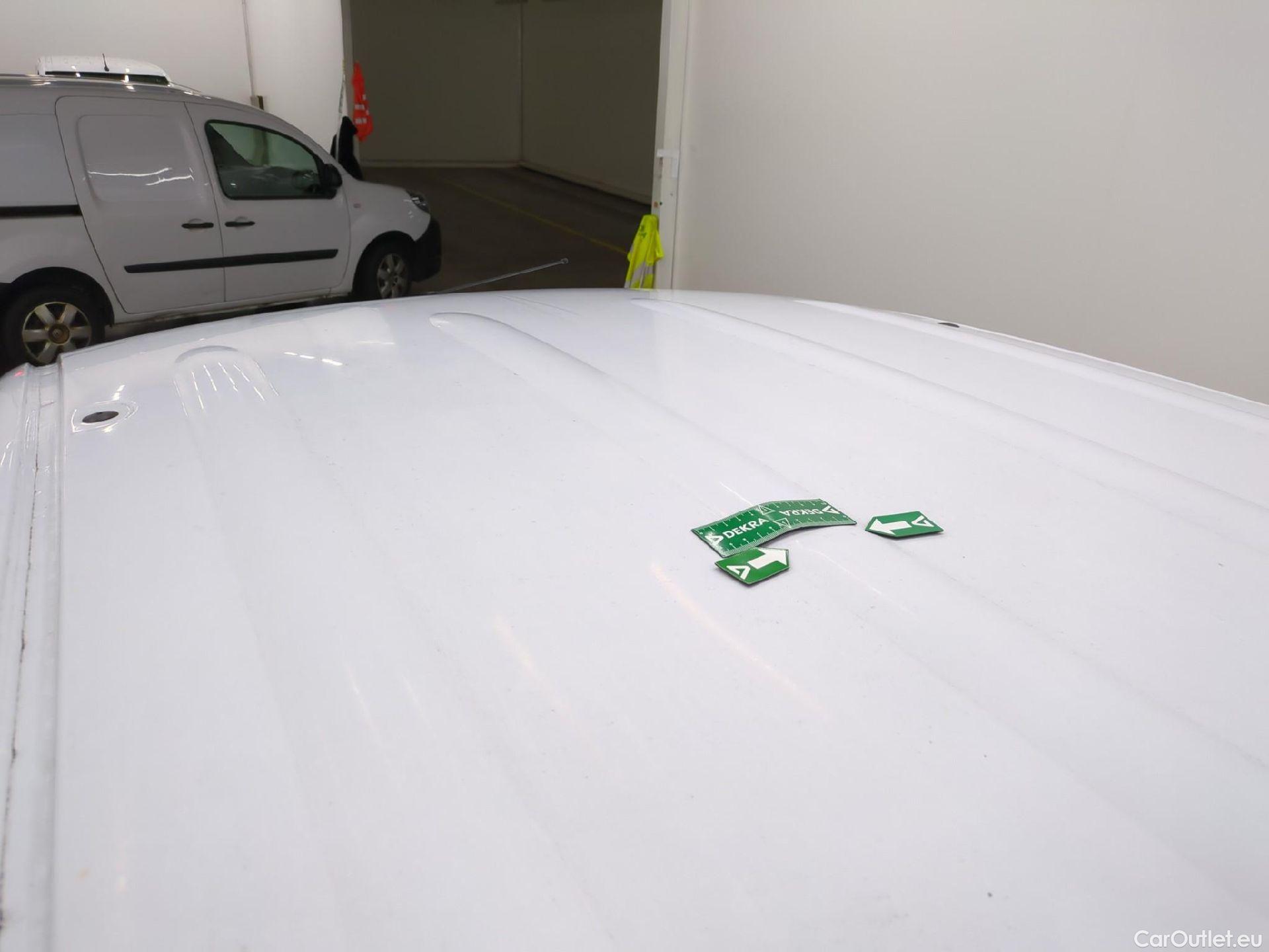  Renault  Kangoo  Express Extra (Série Spéciale) 1.5 dCi 75CV BVM5 E6 #9