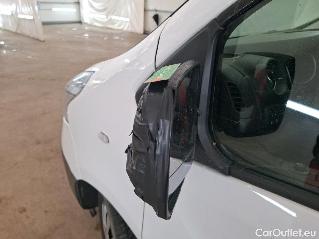  Renault  Trafic RENAULT  / 2019 / 4P / Fourgon tole NV FG GCF L1H1 1200 Energy dCi 145 #19