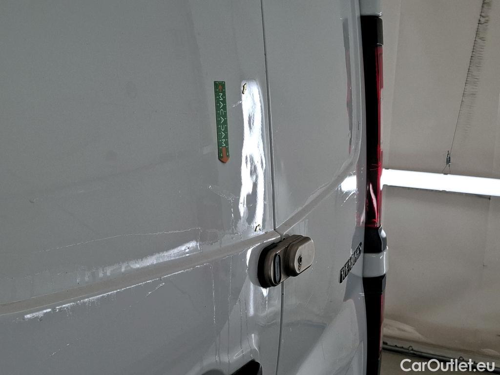  Renault  Trafic RENAULT  / 2019 / 4P / Fourgon tole NV FG GCF L1H1 1200 Energy dCi 145 #4