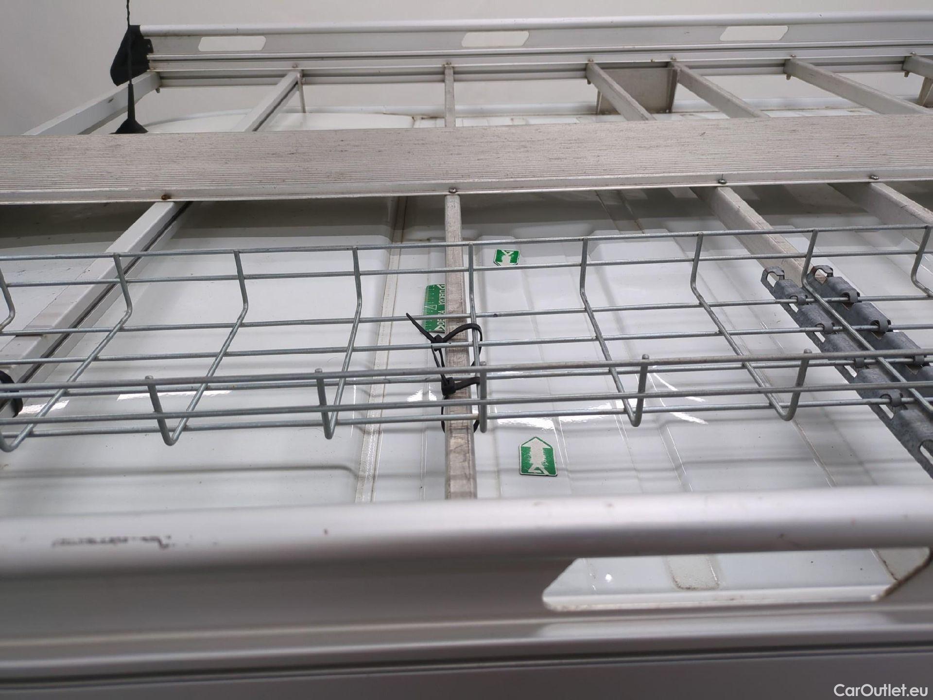  Renault  Trafic RENAULT  / 2019 / 4P / Fourgon tole NV FG GCF L1H1 1200 dCi 120 S&S #56