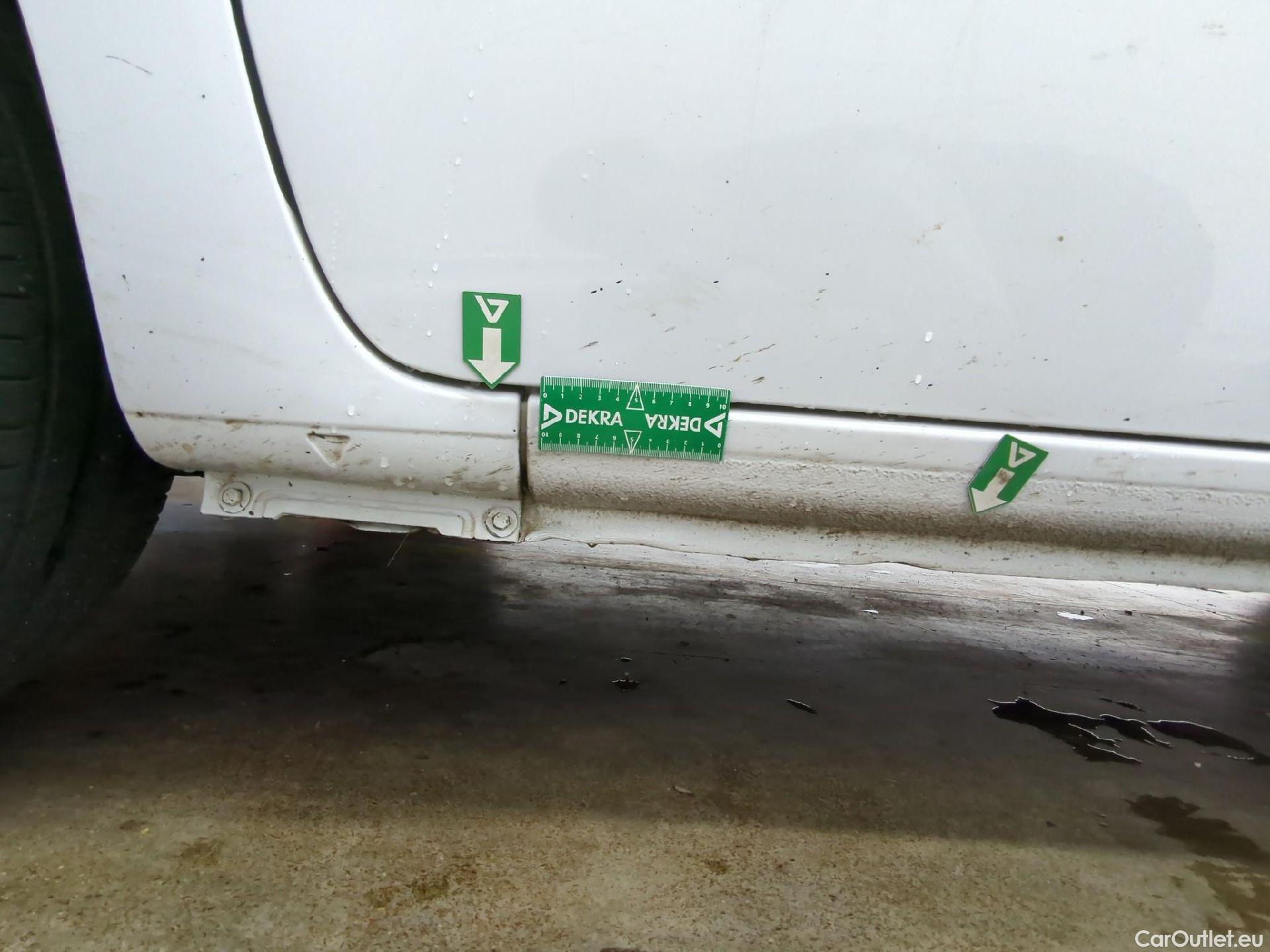  Renault  Kangoo  II Express Maxi Extra (Série Spéciale) 1.5 dCi 95CV BVM6 E6dT #29