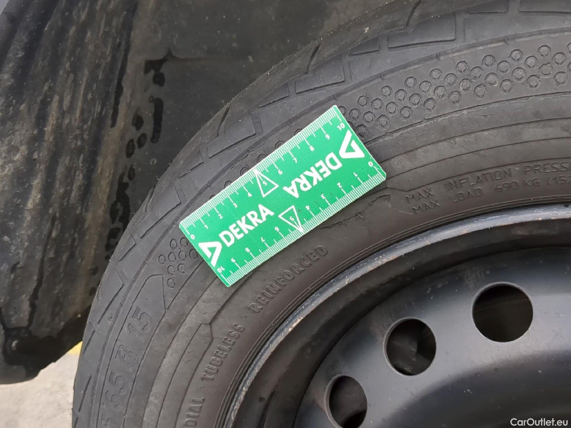  Renault  Kangoo  II Express Maxi Extra (Série Spéciale) 1.5 dCi 95CV BVM6 E6dT #9