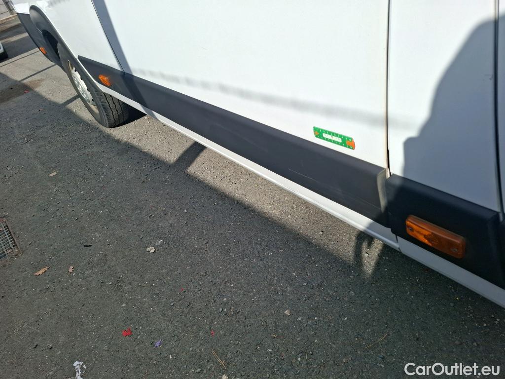  Peugeot  Boxer  Fourgon Grand Volume 435 L4H3 Asphalt BlueHDi 165 Start&Stop 2.2 HDi 165CV BVM6 E6d #17