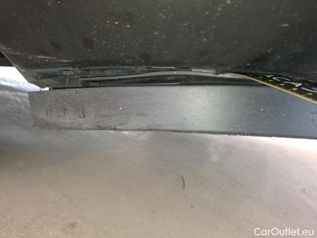  Renault  Trafic  Furgon Grand Confort L1H1 1200 1.6 dCi 125CV BVM6 E6 #49