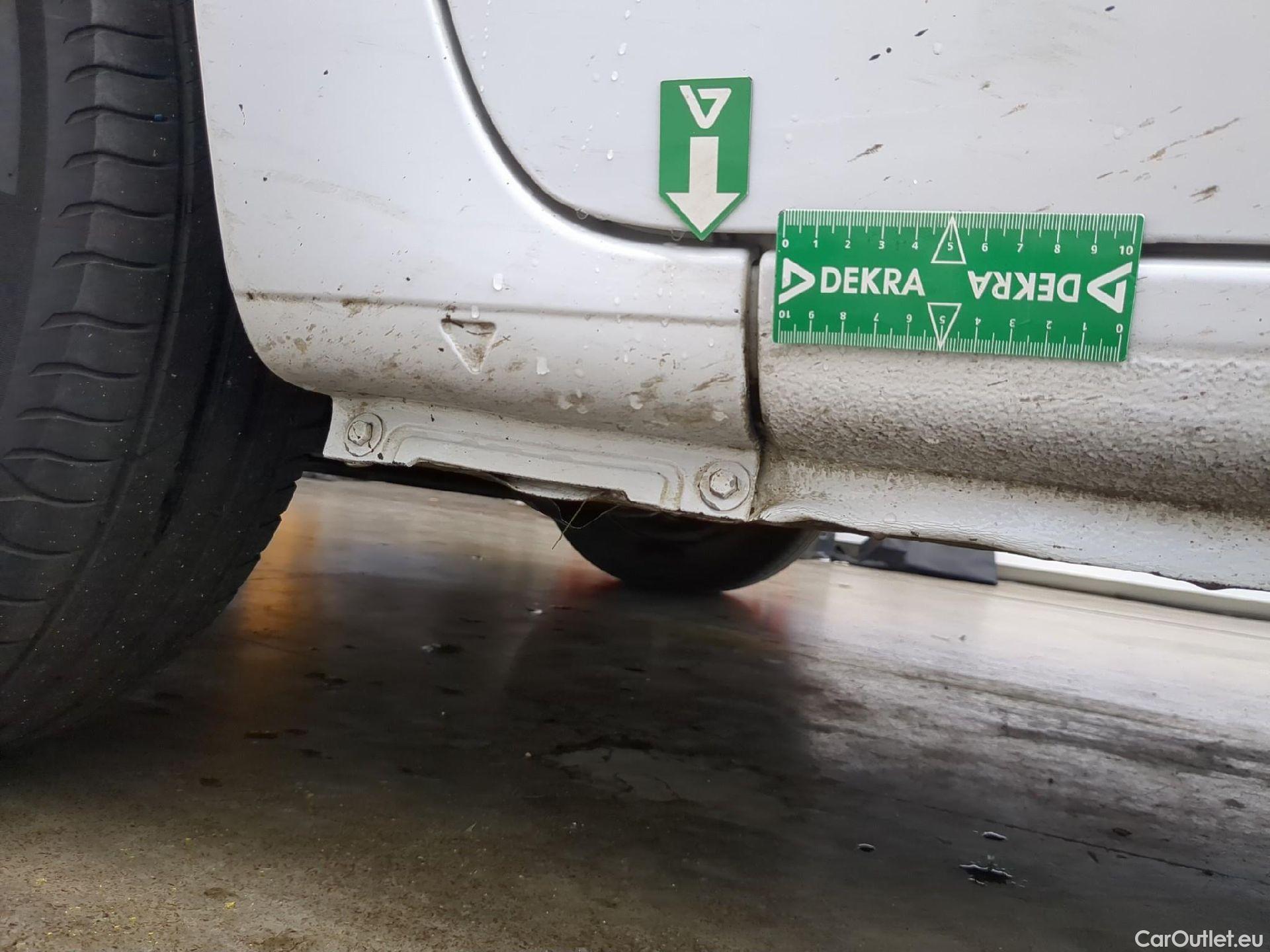  Renault  Kangoo  II Express Maxi Extra (Série Spéciale) 1.5 dCi 95CV BVM6 E6dT #30