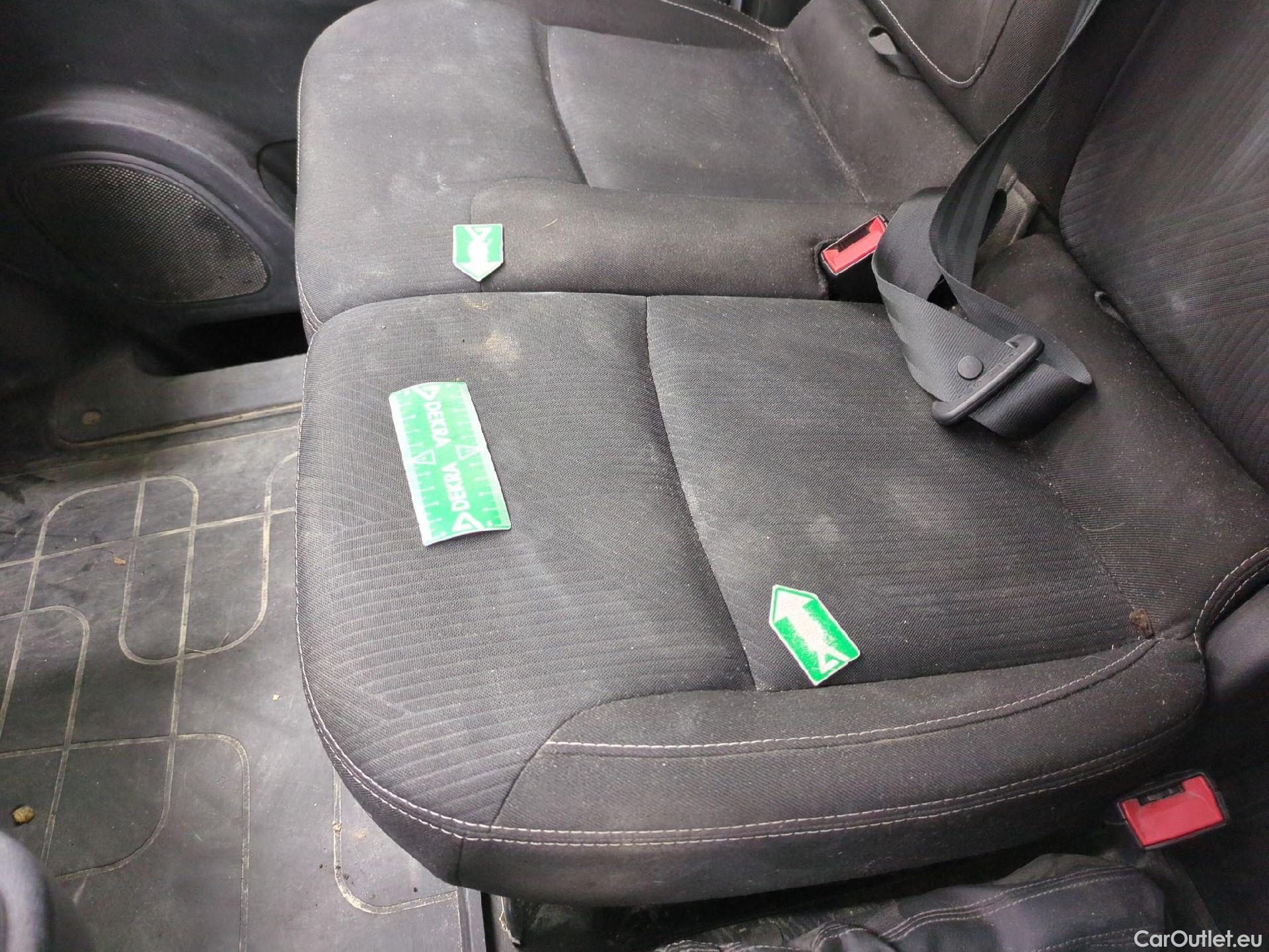  Renault  Trafic RENAULT  / 2019 / 4P / Fourgon tole NV FG GCF L1H1 1200 dCi 120 S&S #5