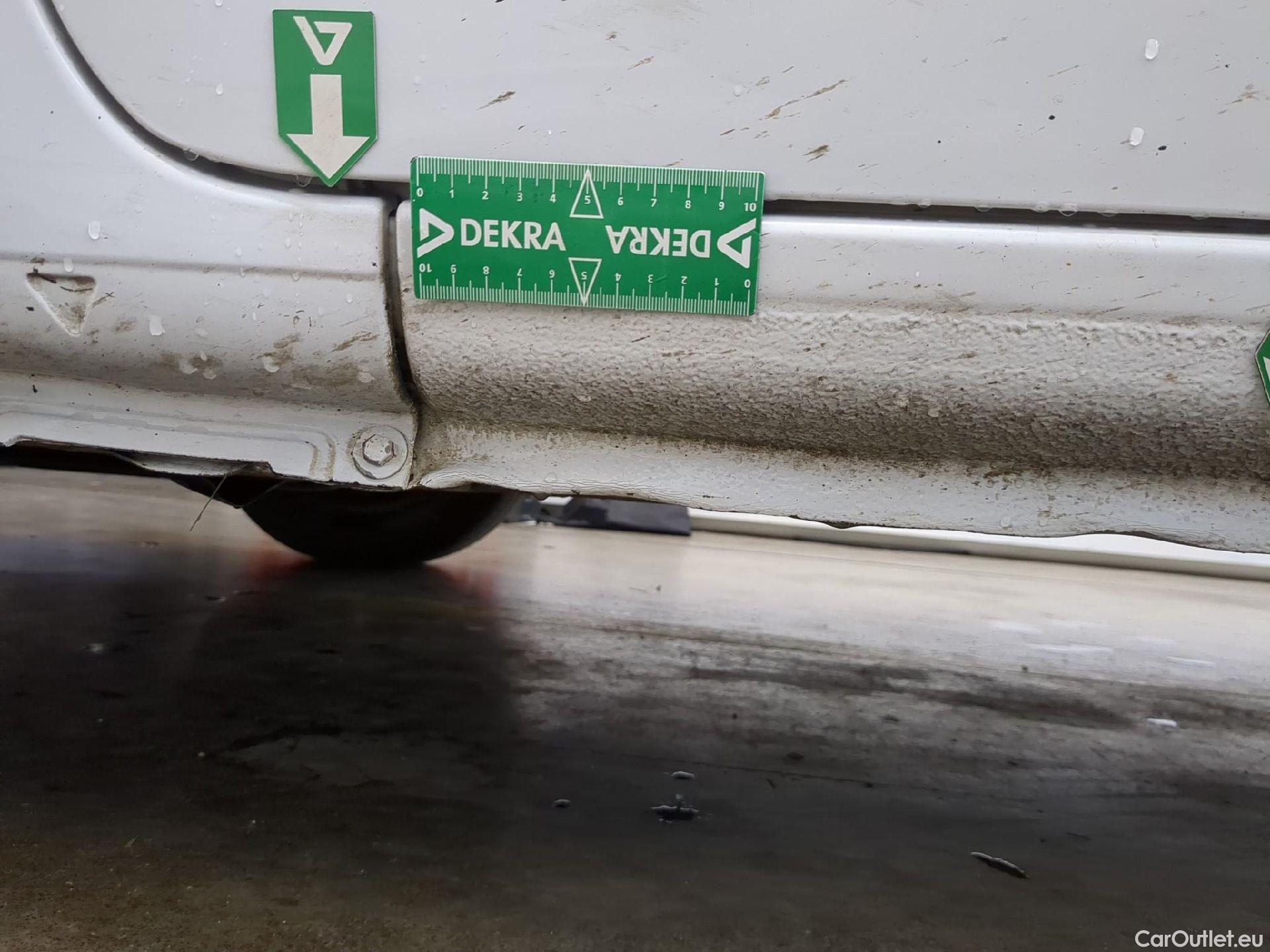  Renault  Kangoo  II Express Maxi Extra (Série Spéciale) 1.5 dCi 95CV BVM6 E6dT #32