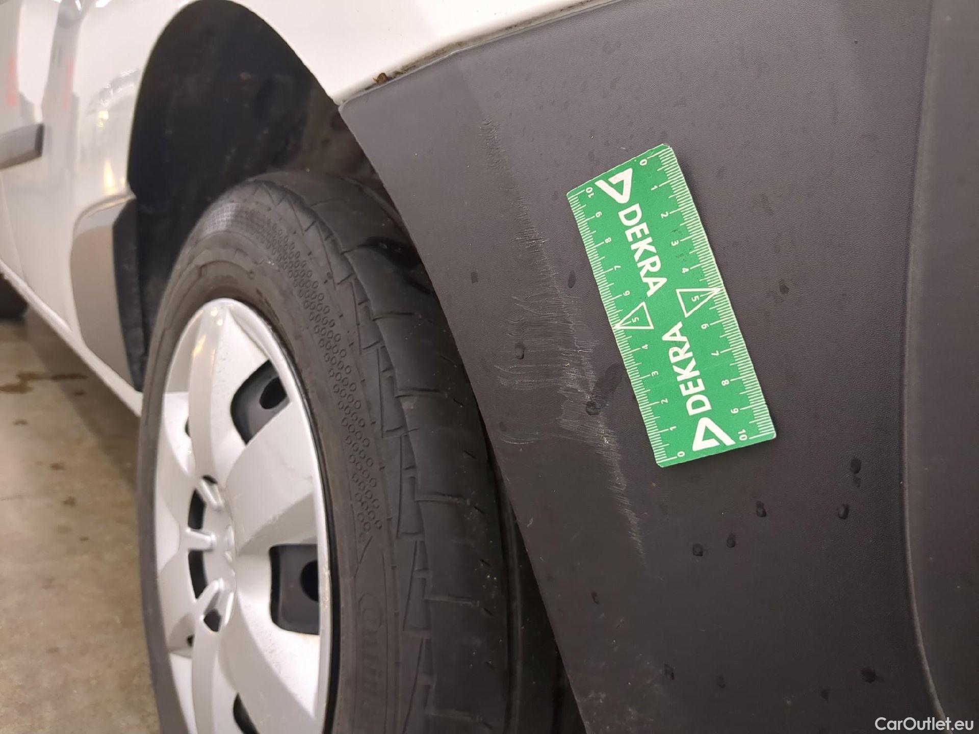  Renault  Kangoo  II Express Maxi Extra (Série Spéciale) 1.5 dCi 95CV BVM6 E6dT #33