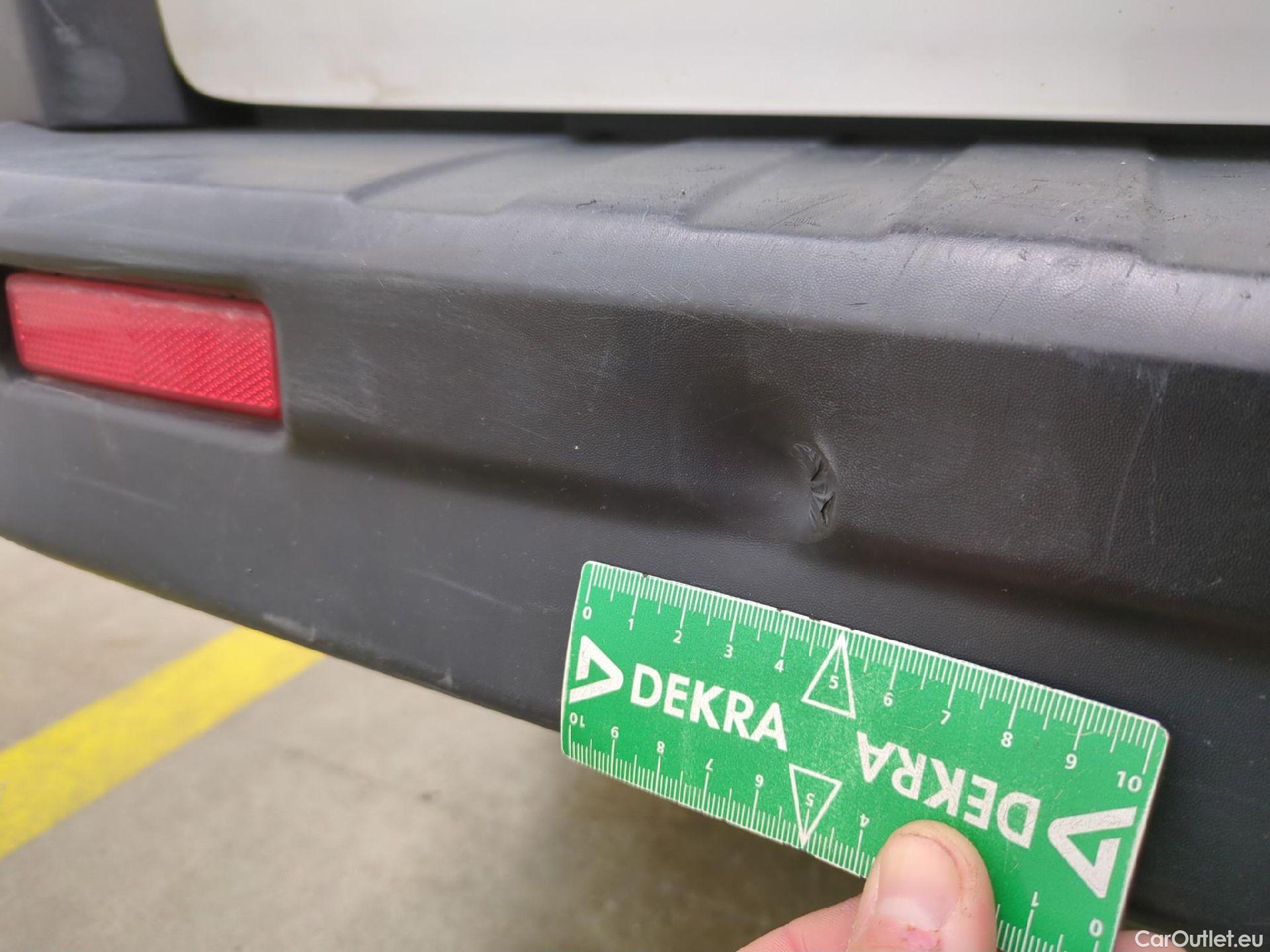  Renault  Trafic RENAULT  / 2019 / 4P / Fourgon tole NV FG GCF L1H1 1200 dCi 120 S&S #41