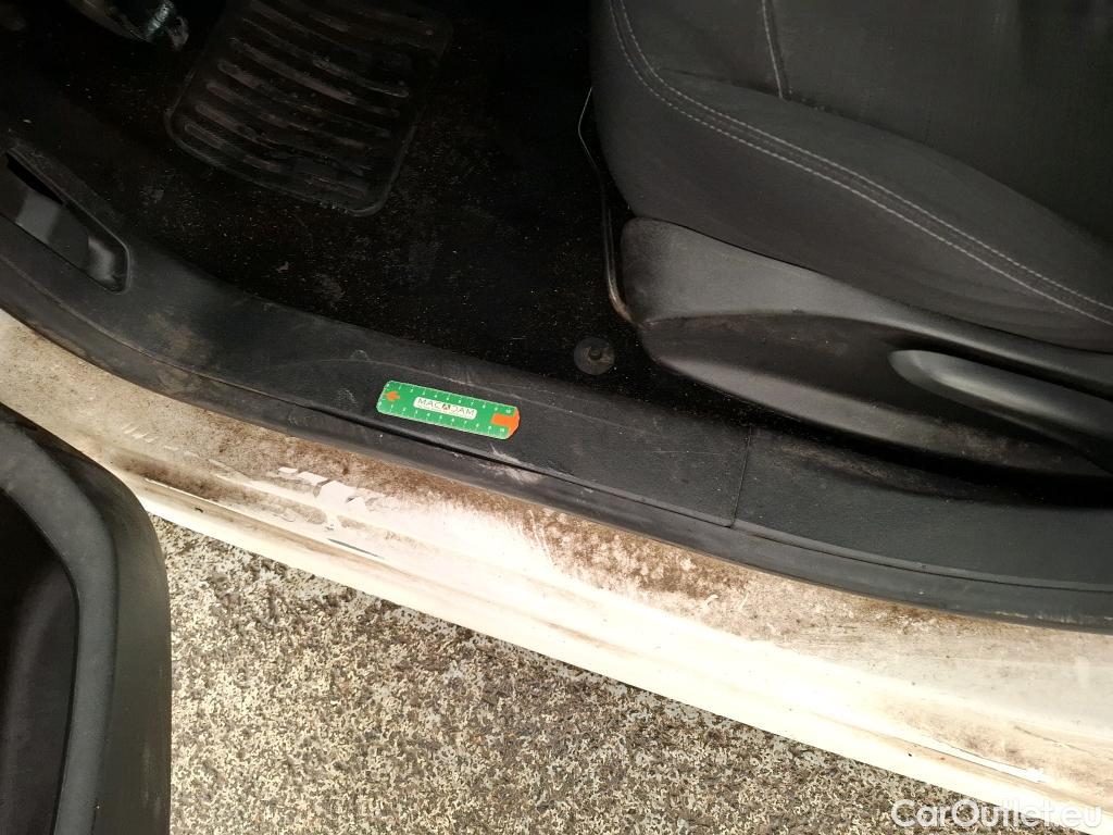  Peugeot  208  Affaire Premium 1.5 HDi 100CV BVM5 E6dT #15