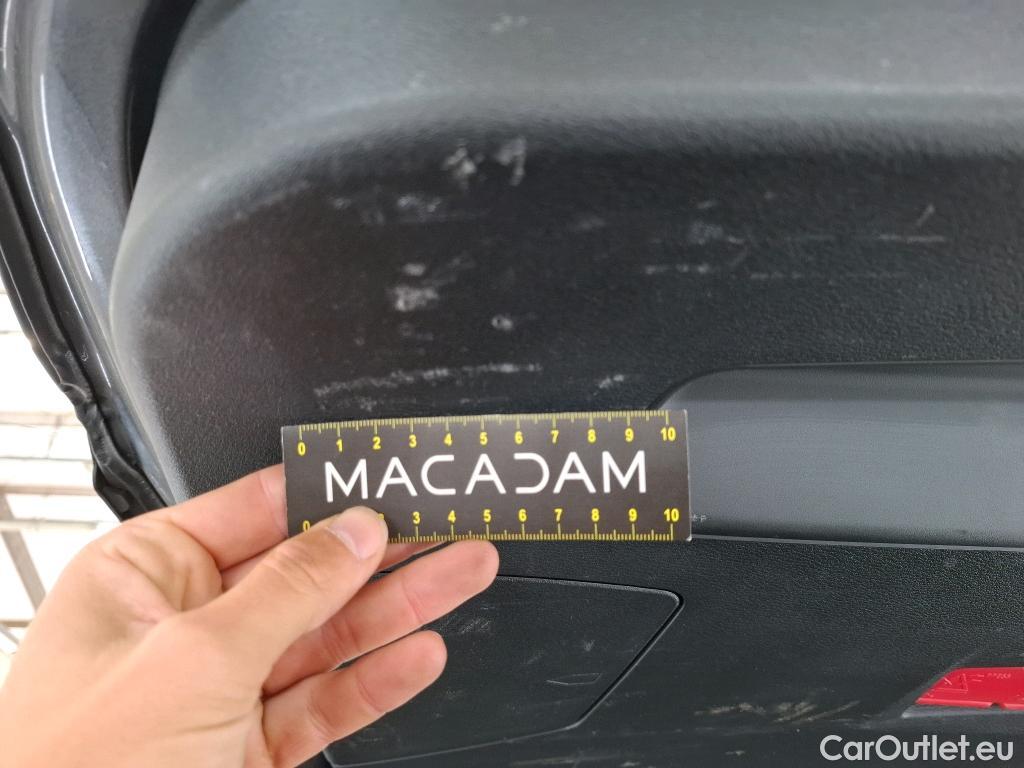  Bmw  X1 BMW  / 2019 / 5P / SUV sDrive16d Business Design DKG7 #28