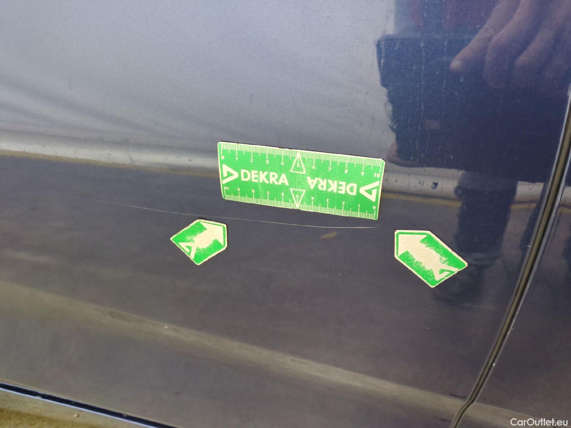  Bmw  Serie 2 BMW  Gran Tourer / 2018 / 5P / monospace 218d Business Design Auto #66