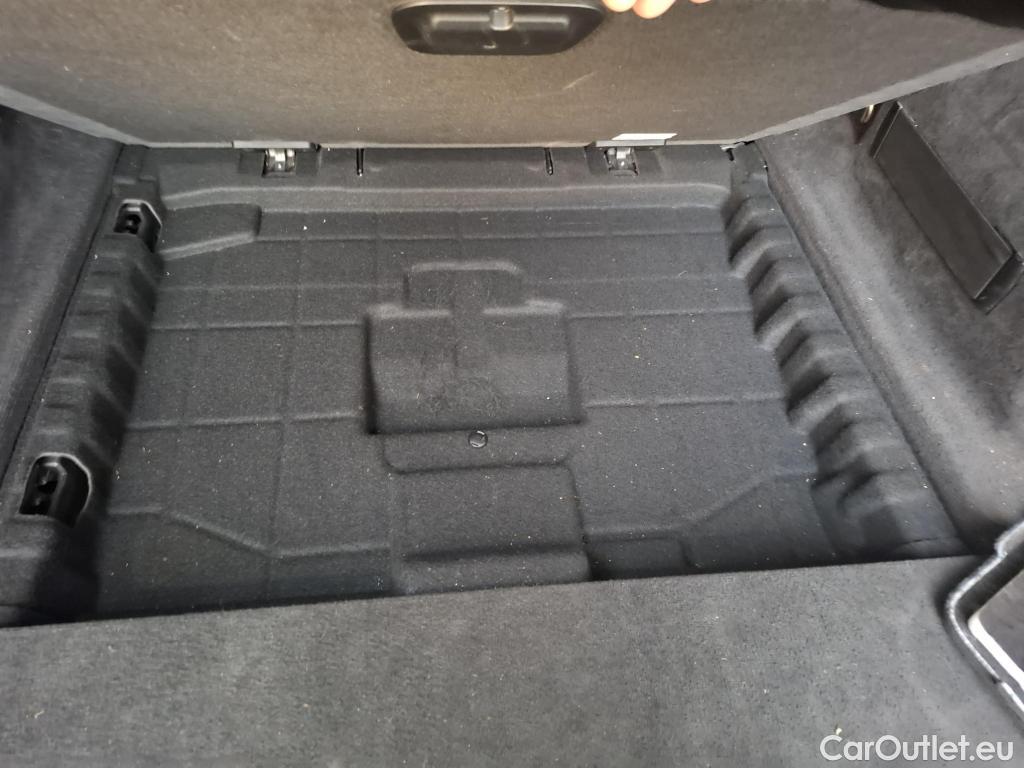  Bmw  Serie 3 Série 3 Touring 318 d Lounge 2.0 150CV BVA8 E6d #25