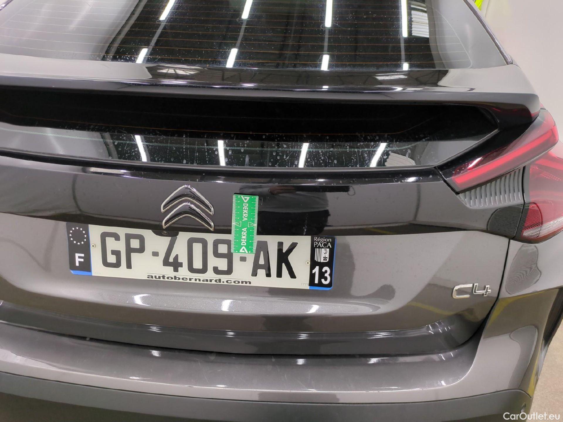  Citroen  C4  Berline Feel 1.2 PureTech 130CV BVA8 6E #69