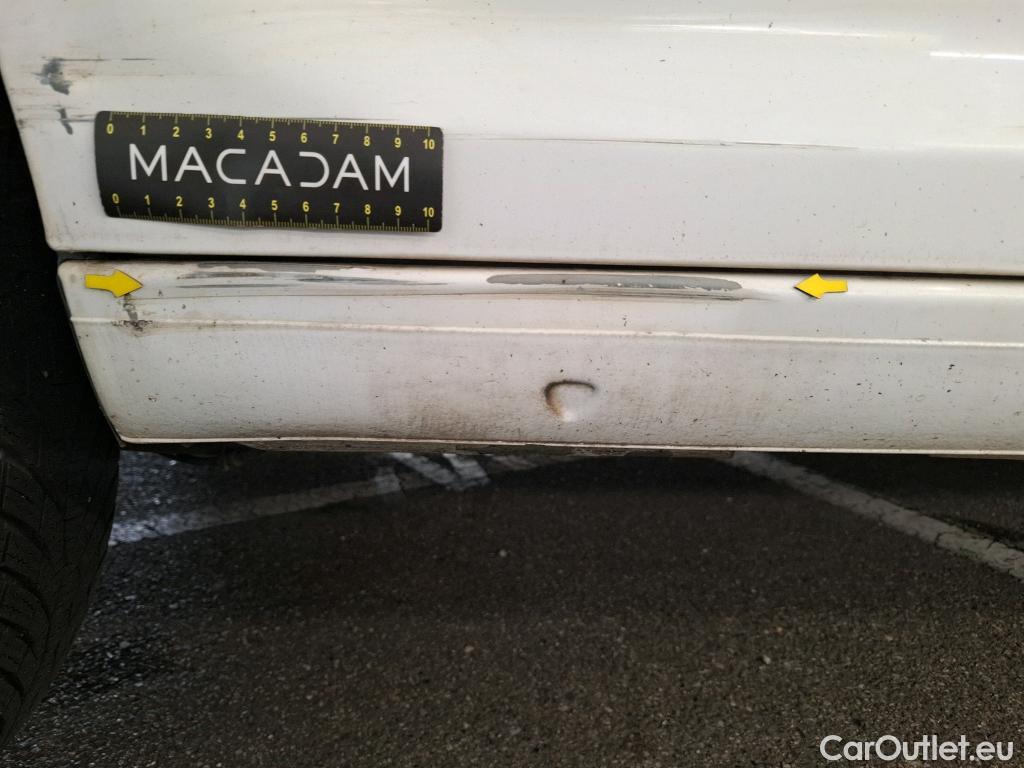  Volkswagen  Caddy VOLKSWAGEN  Van VU 4p Fourgonnette 2.0 TDI 122 4MOTION Business Line #13