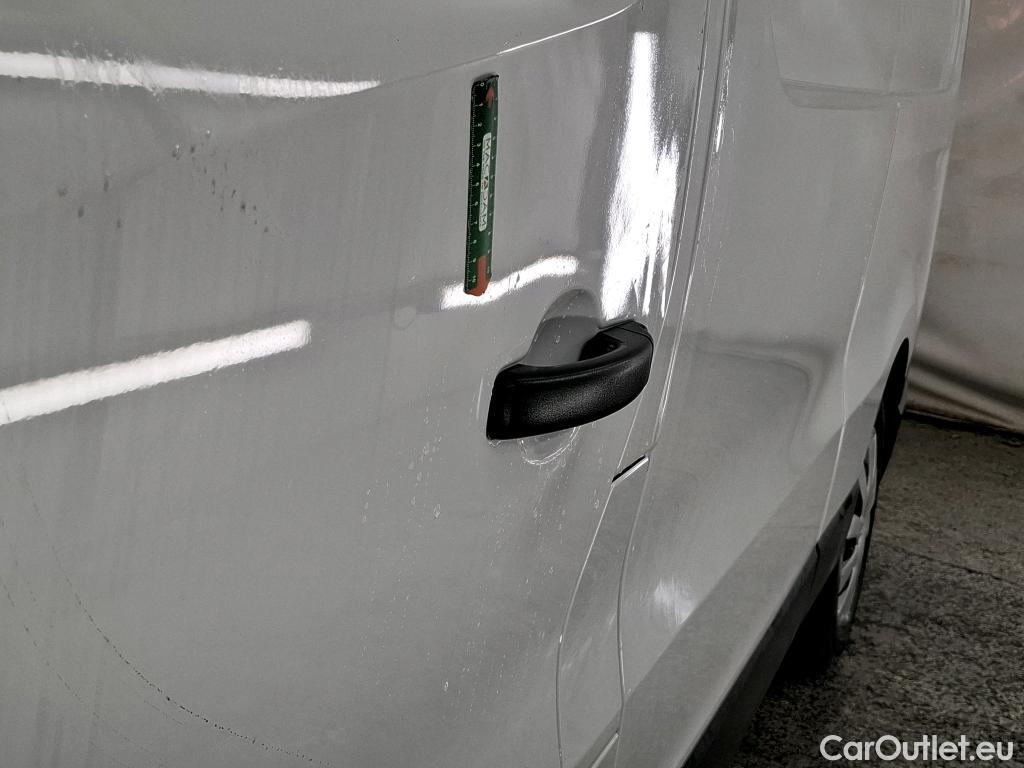  Renault  Trafic  Furgon Grand Confort L2H2 1200 1.6 dCi 125CV BVM6 E6 #23